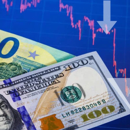 EUR/USD holds onto gains near 1.1700 amid US-EU trade tensions